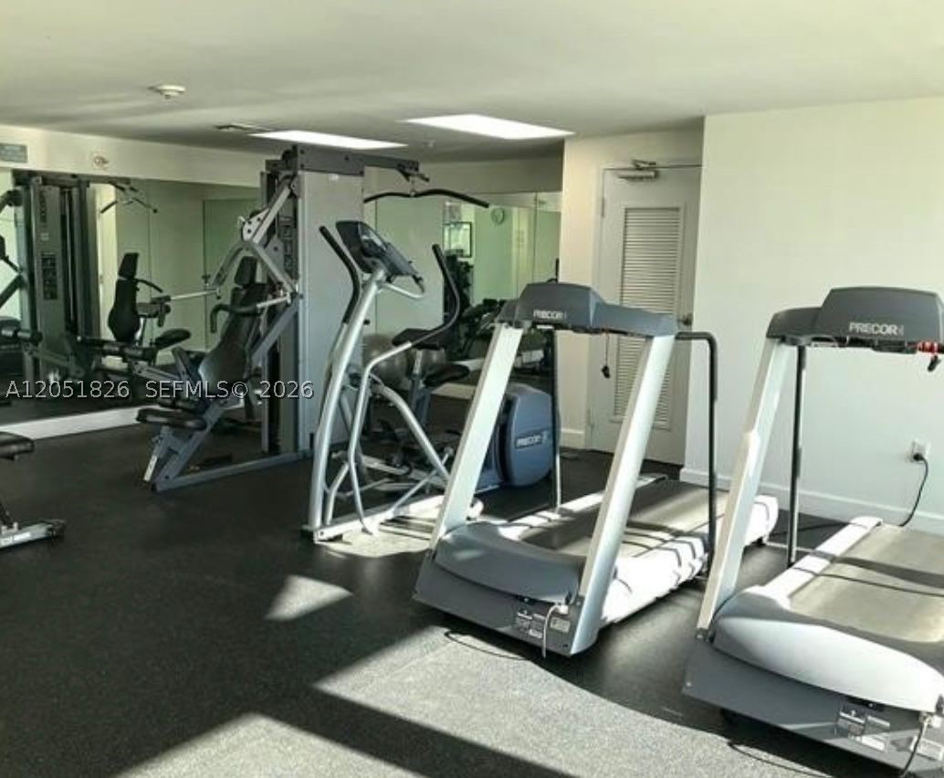 BRICKELL VIEW WEST CONDO - Residential Lease