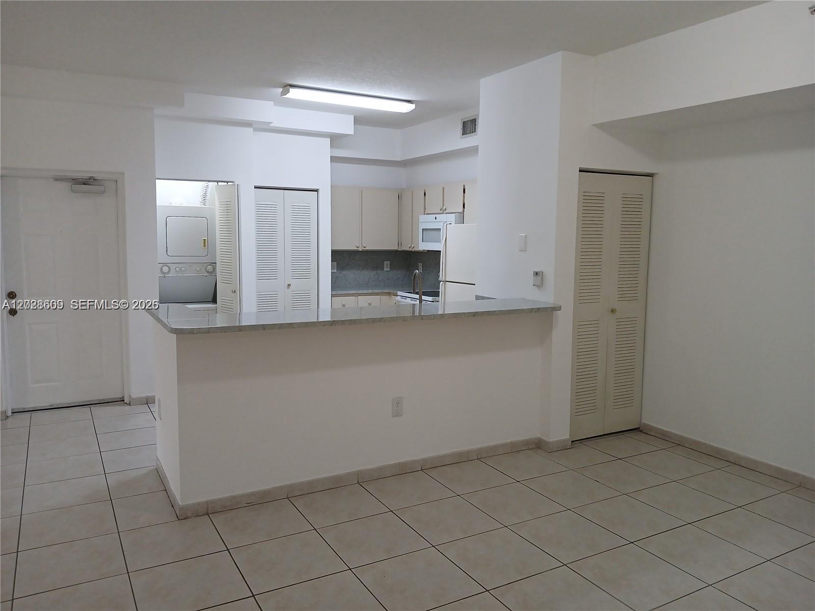 PALM GARDENS AT DORAL CON - Residential Lease