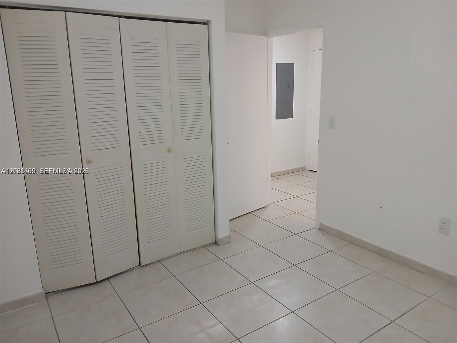 PALM GARDENS AT DORAL CON - Residential Lease