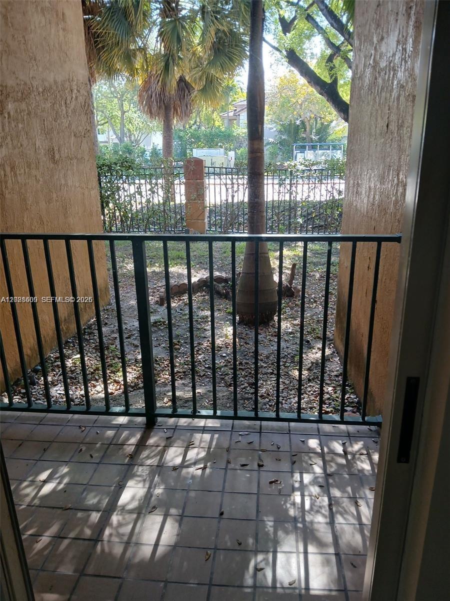 PALM GARDENS AT DORAL CON - Residential Lease