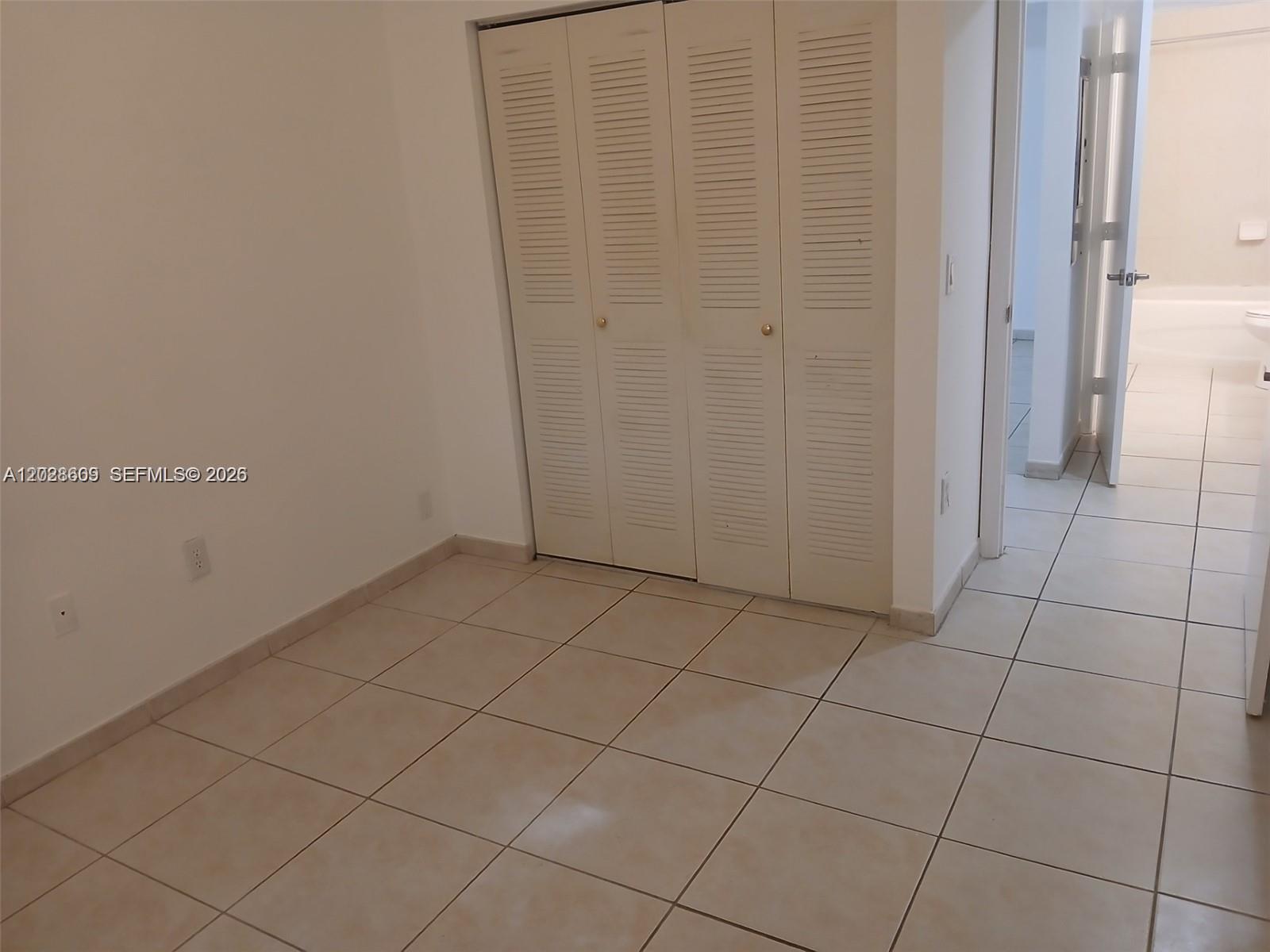 PALM GARDENS AT DORAL CON - Residential Lease