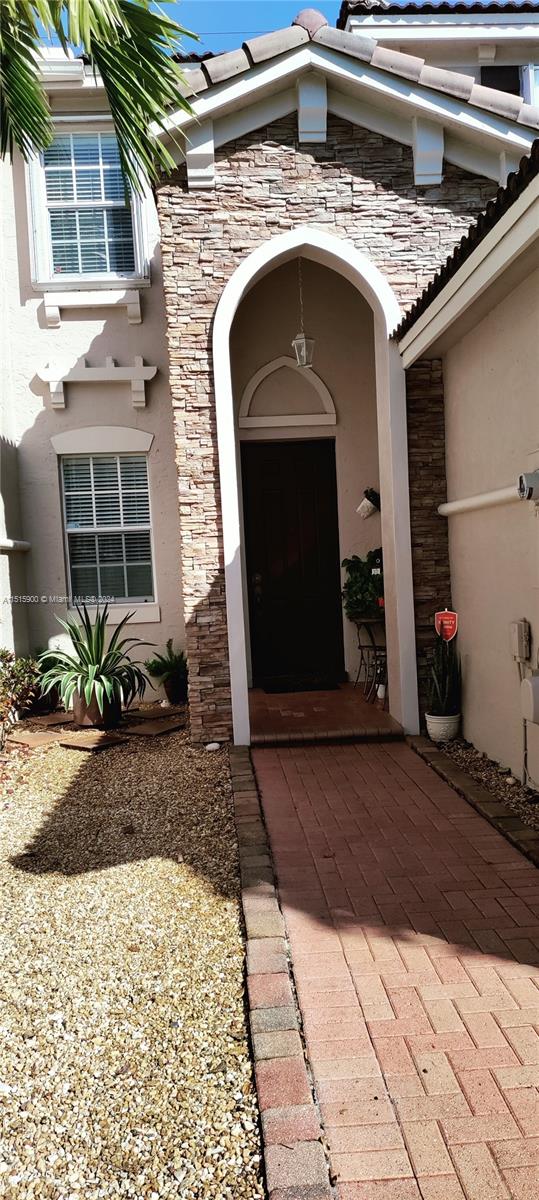 AB AT TAMIAMI TRAIL PHASE - Residential