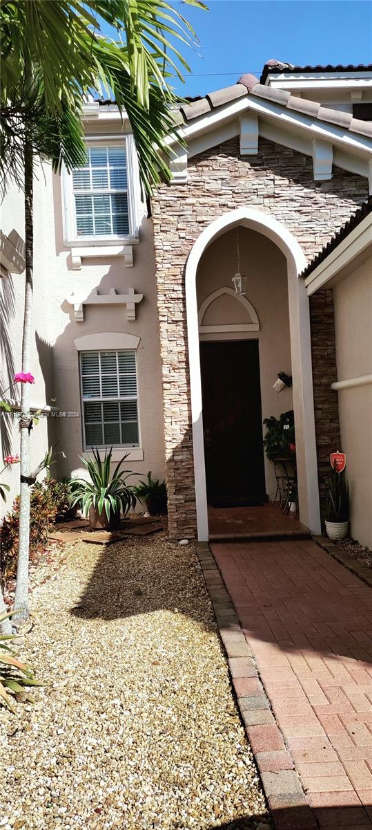 AB AT TAMIAMI TRAIL PHASE - Residential
