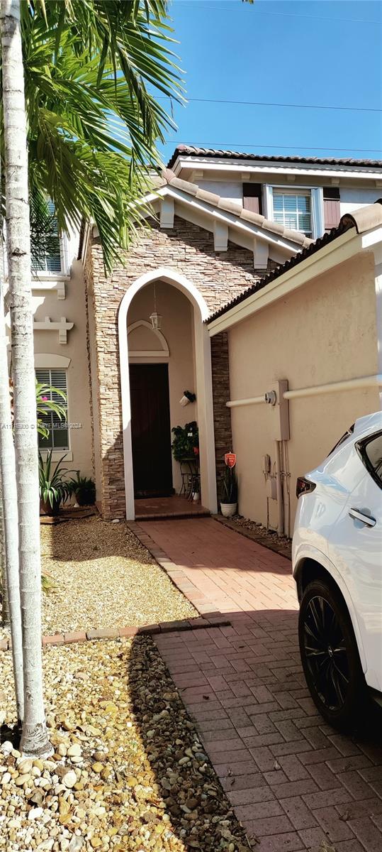 AB AT TAMIAMI TRAIL PHASE - Residential