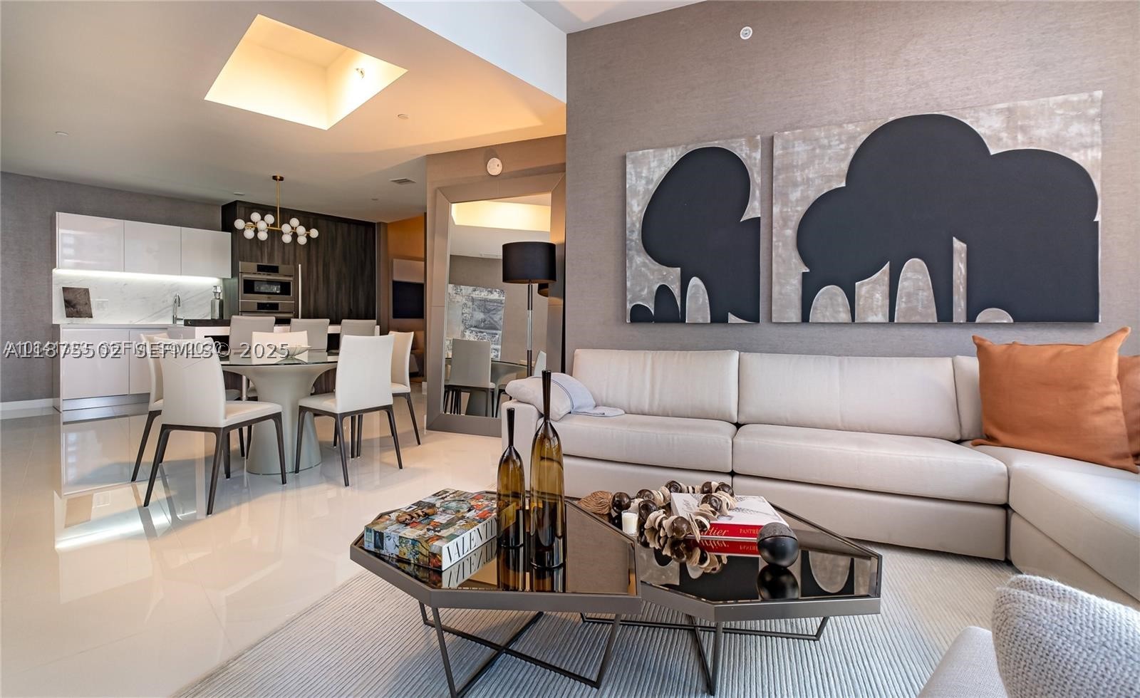 PARAMOUNT MIAMI WORLDCENT - Residential