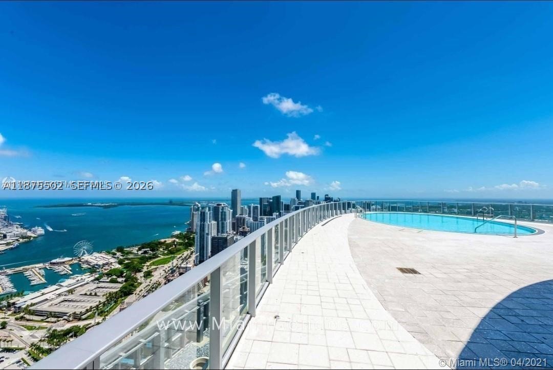 PARAMOUNT MIAMI WORLDCENT - Residential