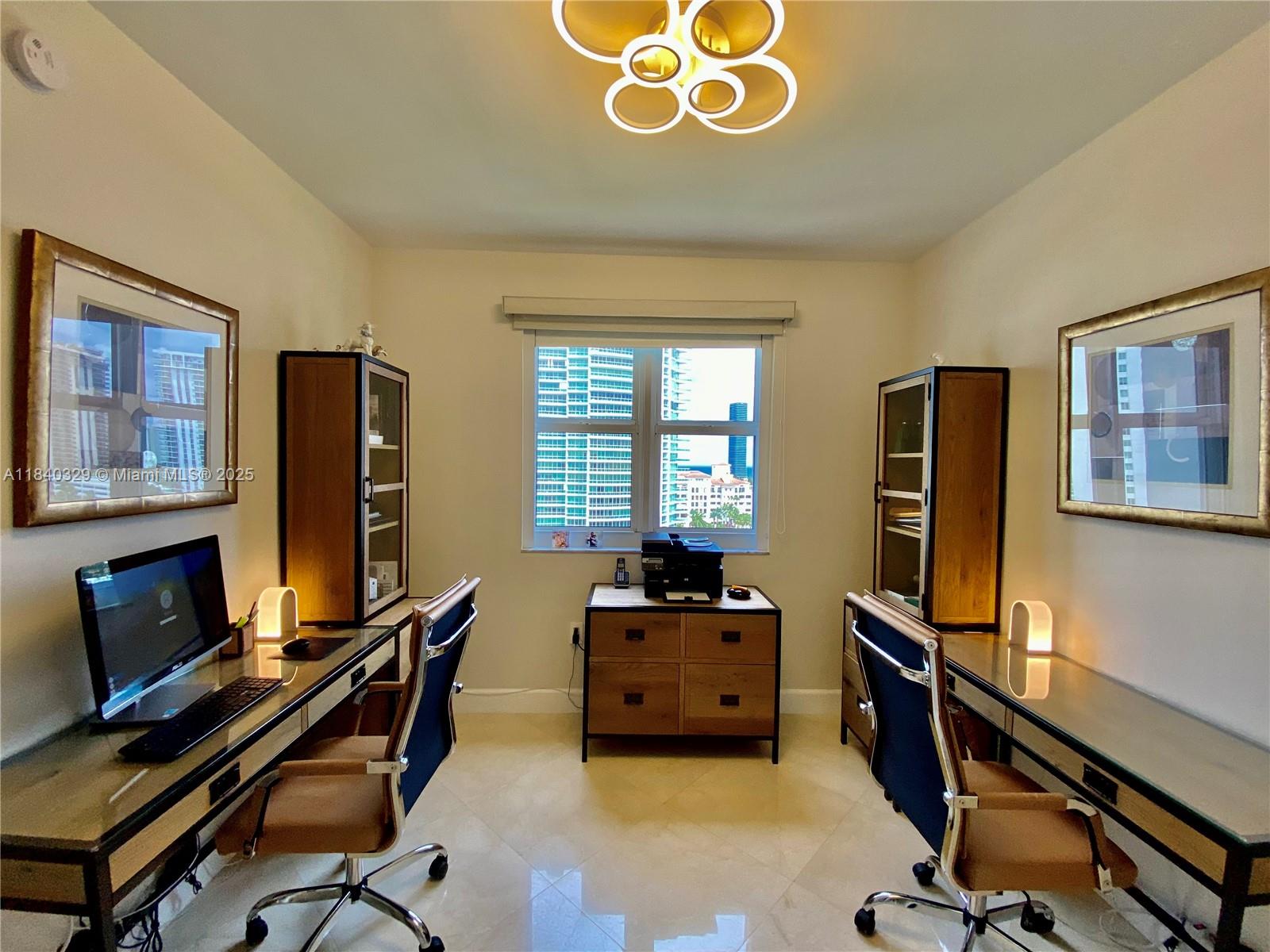 TURNBERRY VILLAGE SO TOWE - Residential