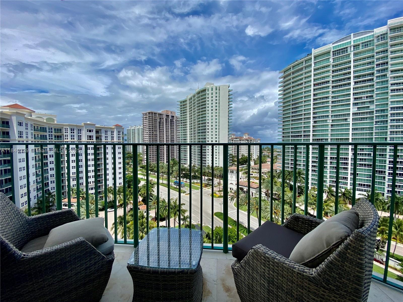TURNBERRY VILLAGE SO TOWE - Residential