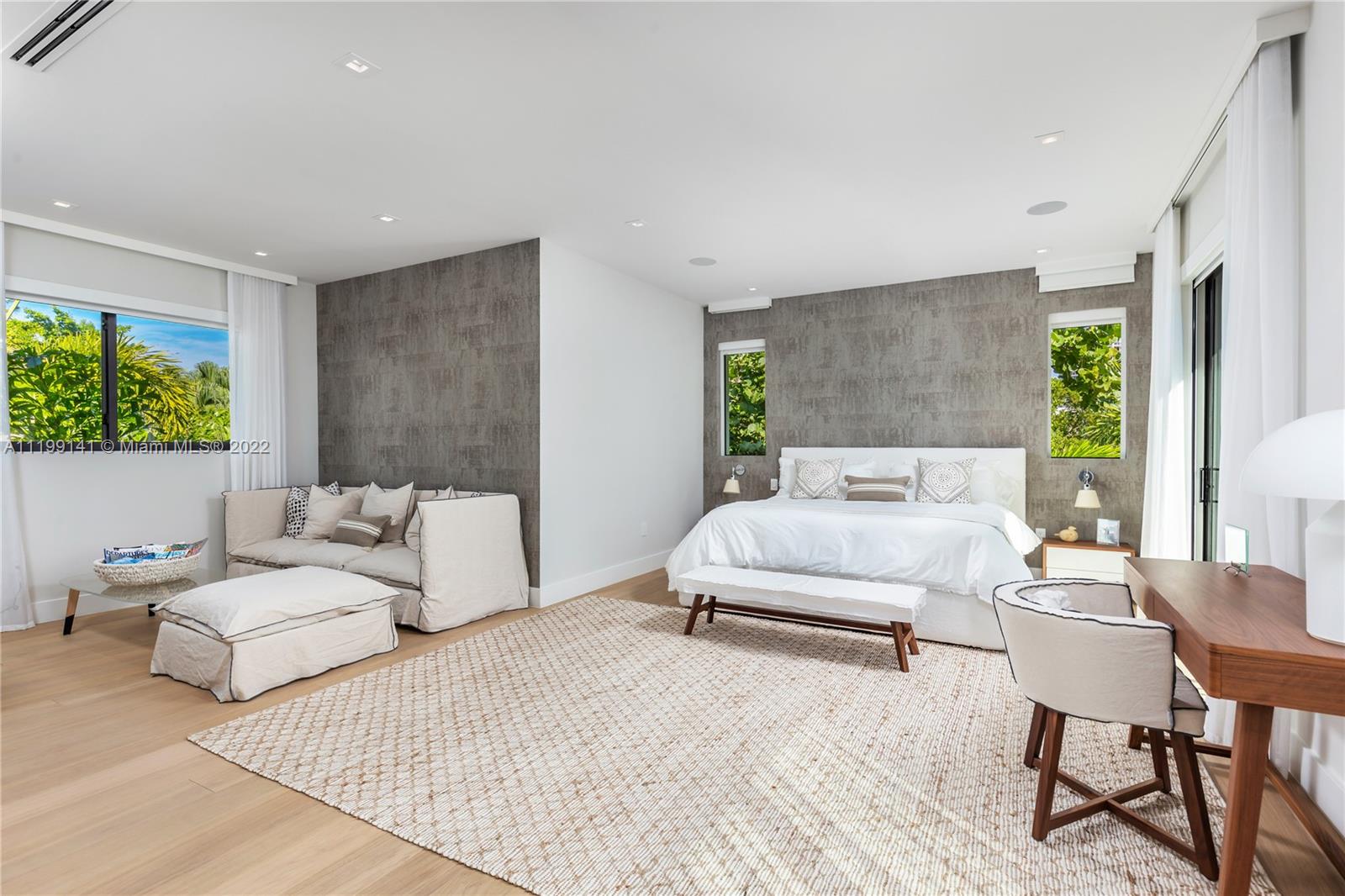 BAL HARBOUR RESIDENTIAL S - Residential Lease