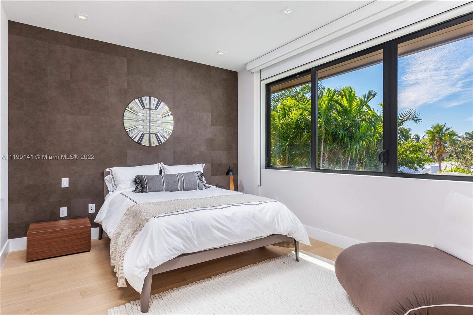 BAL HARBOUR RESIDENTIAL S - Residential Lease