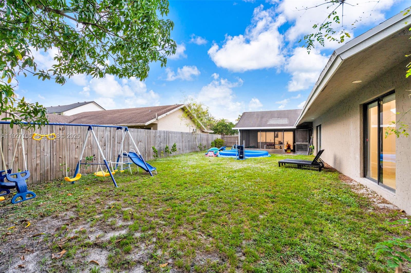 GATELAND ESTATES - Residential