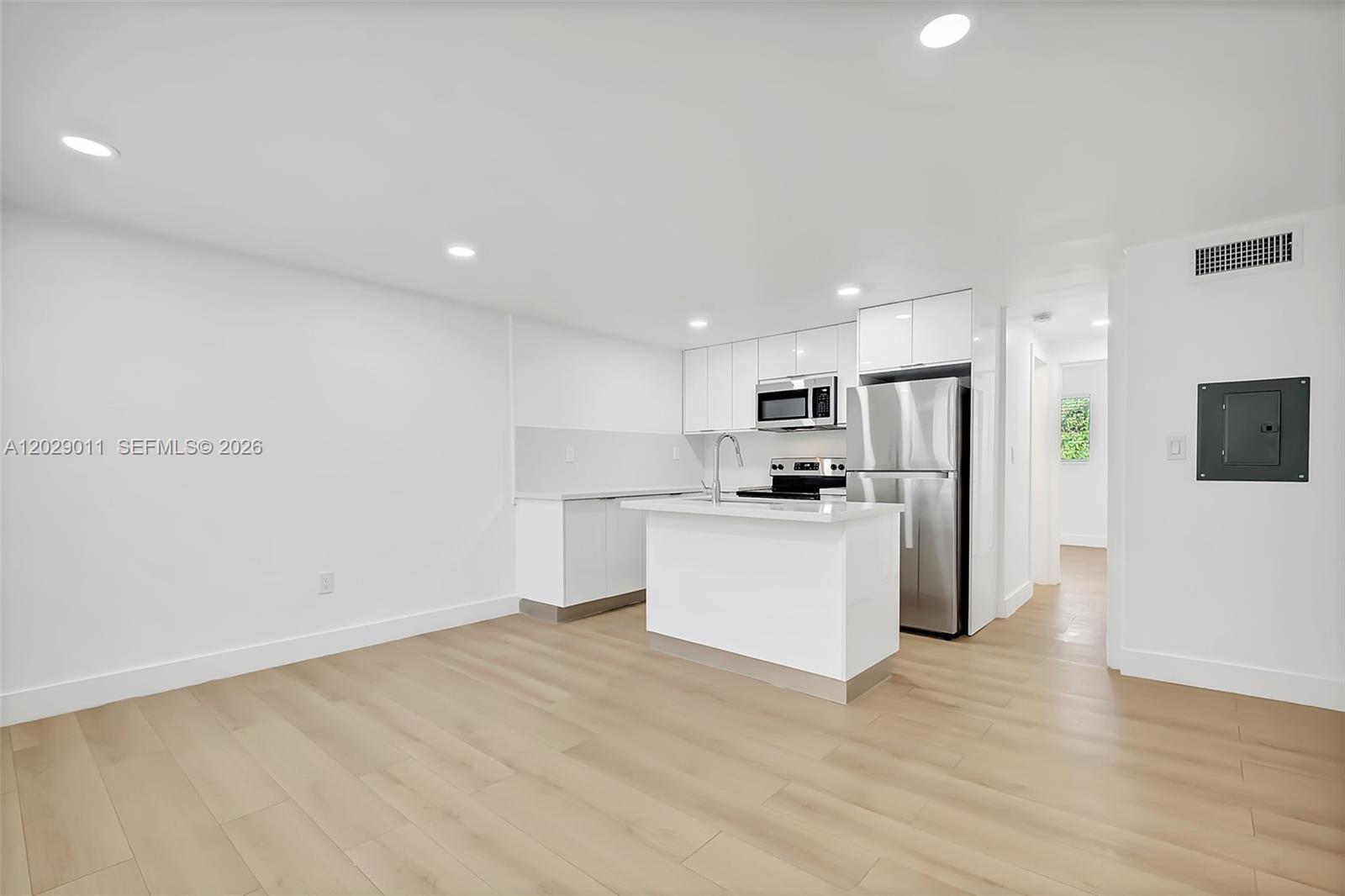 BLANTON PARK - Residential Lease