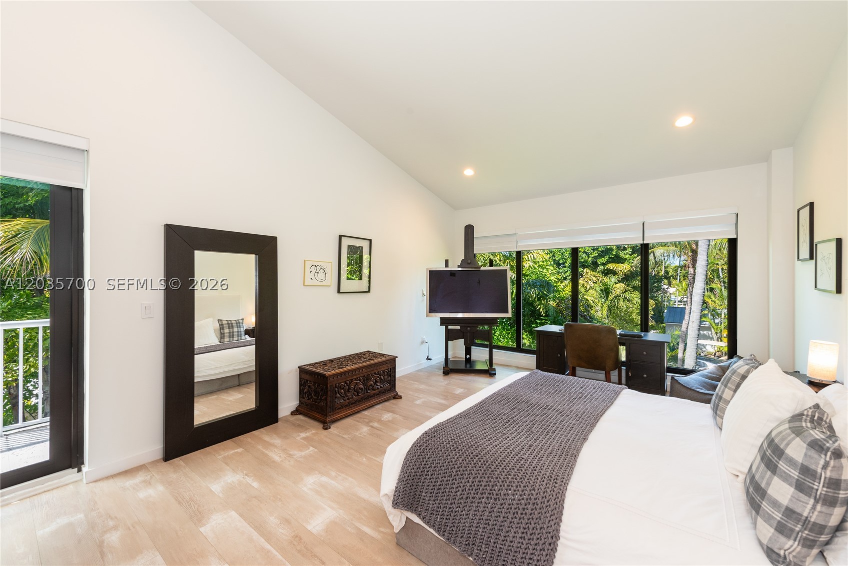 BISCAYNE KEY ESTATES - Residential