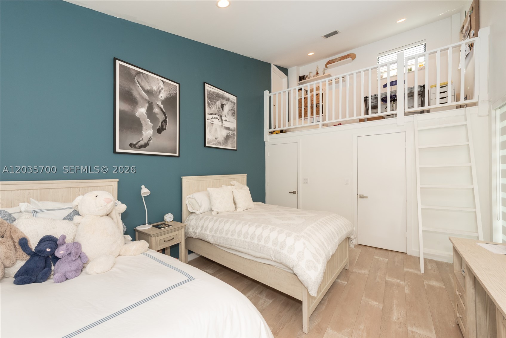BISCAYNE KEY ESTATES - Residential