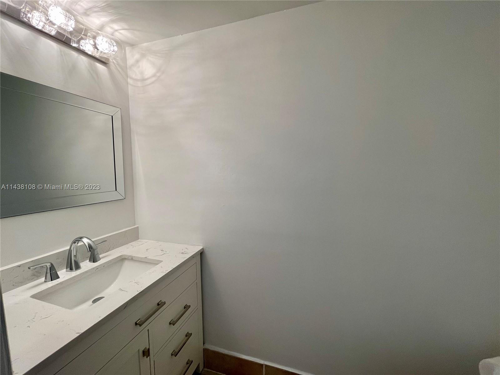 CONTINENTAL HOMES TOWNHOU - Residential Lease