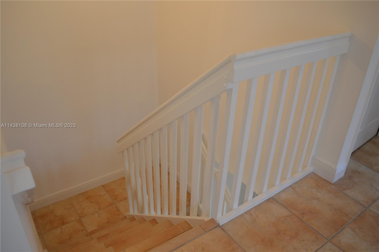 CONTINENTAL HOMES TOWNHOU - Residential Lease