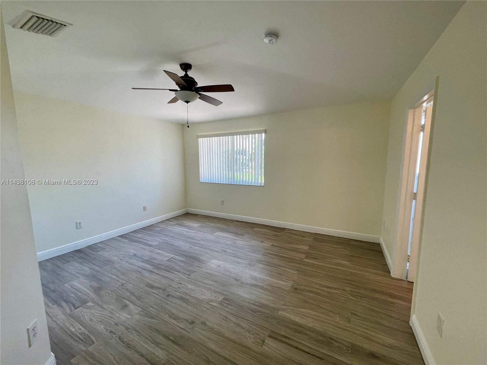 CONTINENTAL HOMES TOWNHOU - Residential Lease