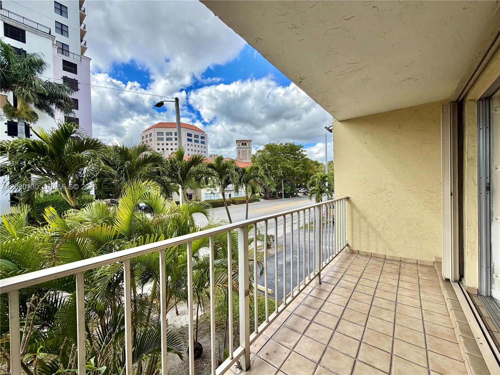 DOUGALS TOWER CONDO - Residential Lease