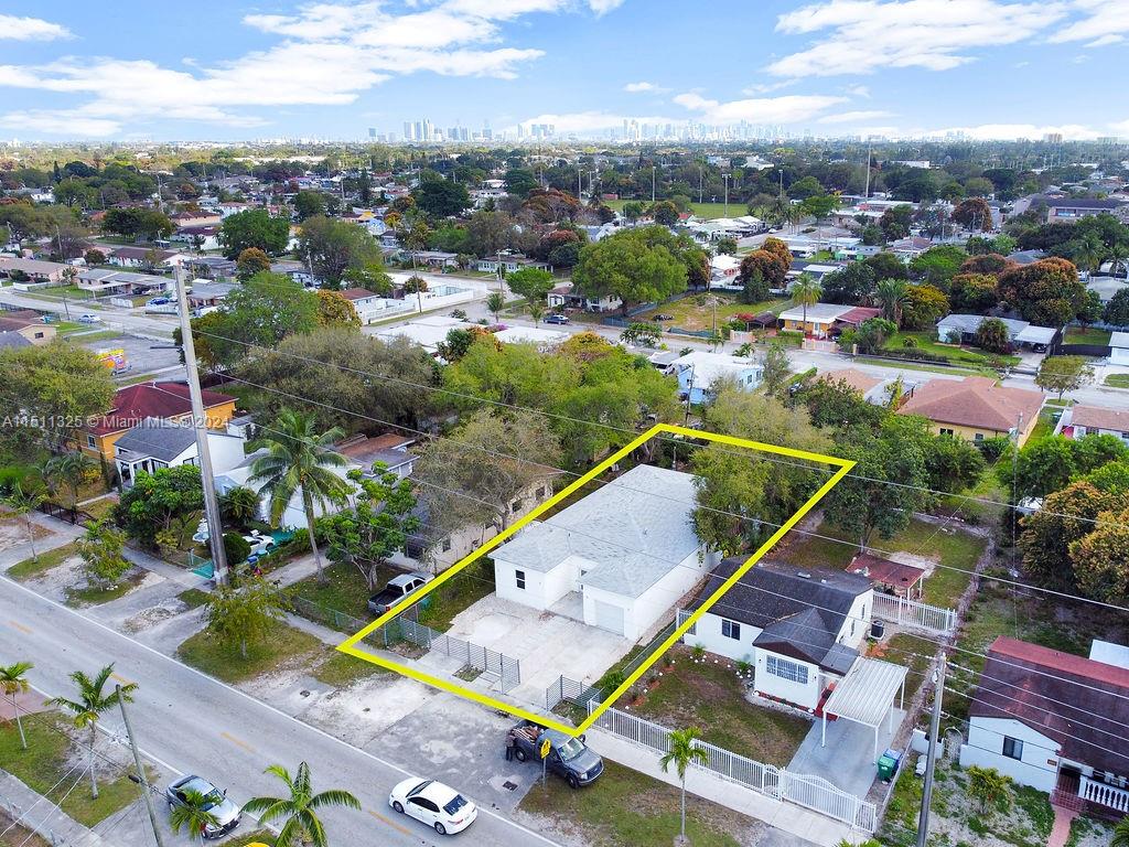 86TH STREET MANOR - Residential