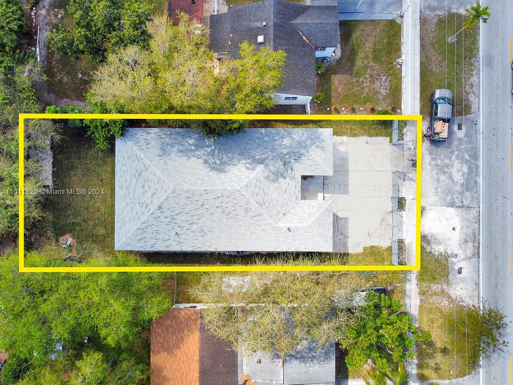 86TH STREET MANOR - Residential