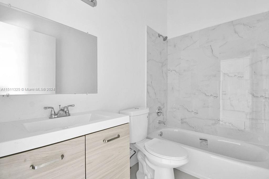 86TH STREET MANOR - Residential