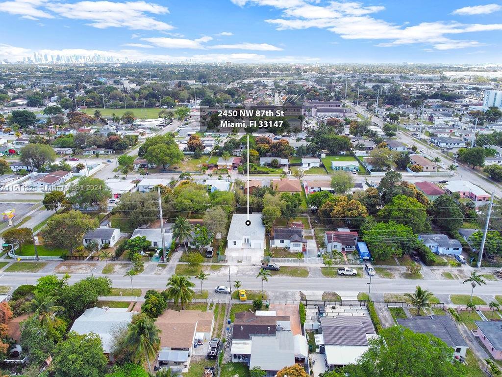 86TH STREET MANOR - Residential