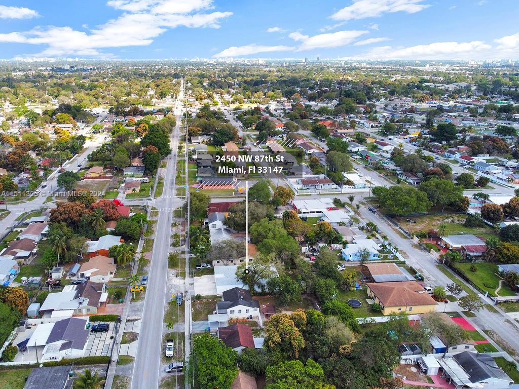 86TH STREET MANOR - Residential