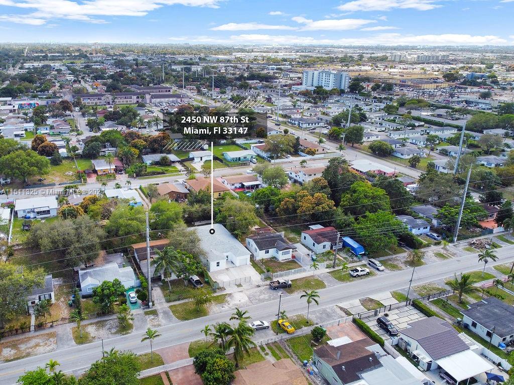 86TH STREET MANOR - Residential