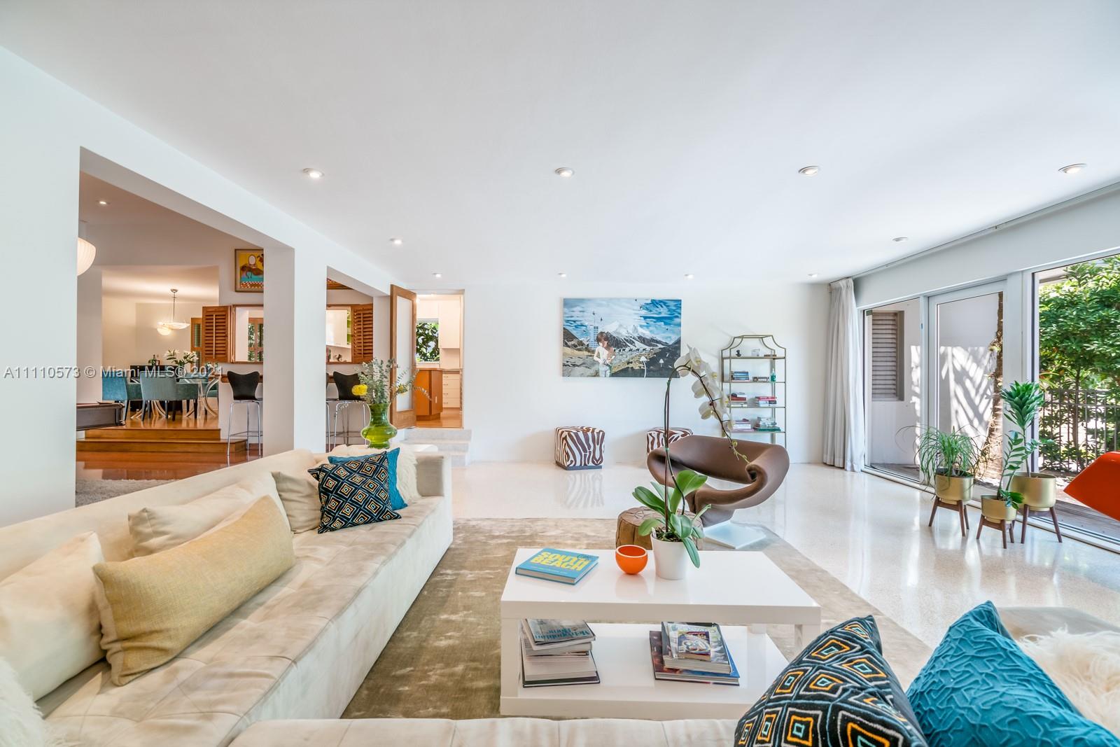 FLAMINGO TERRACE EXTENSIO - Residential