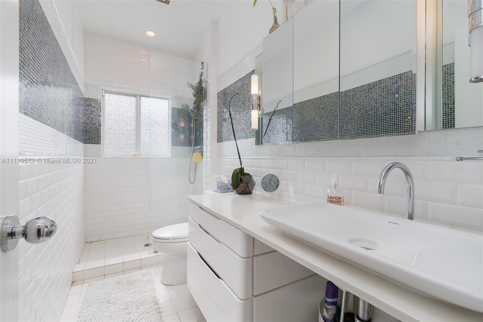 FLAMINGO TERRACE EXTENSIO - Residential