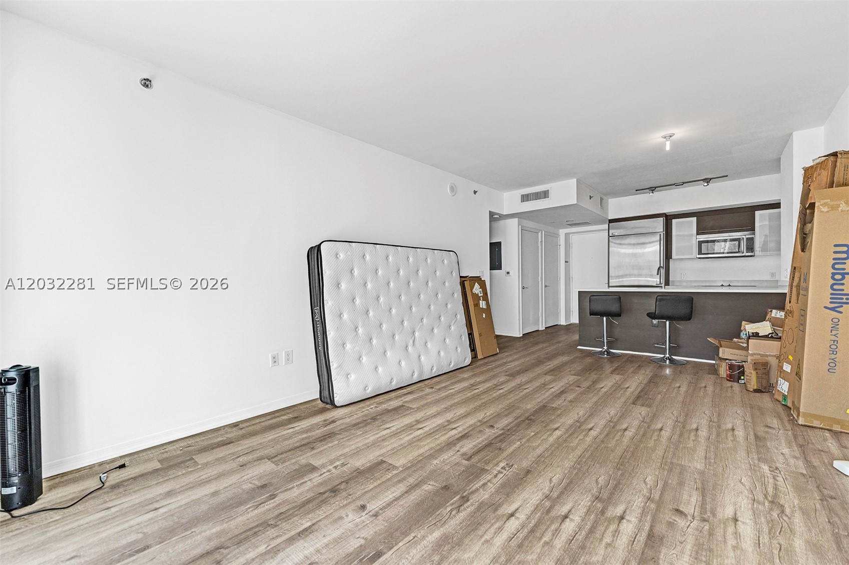 500 BRICKELL WEST CONDO - Residential