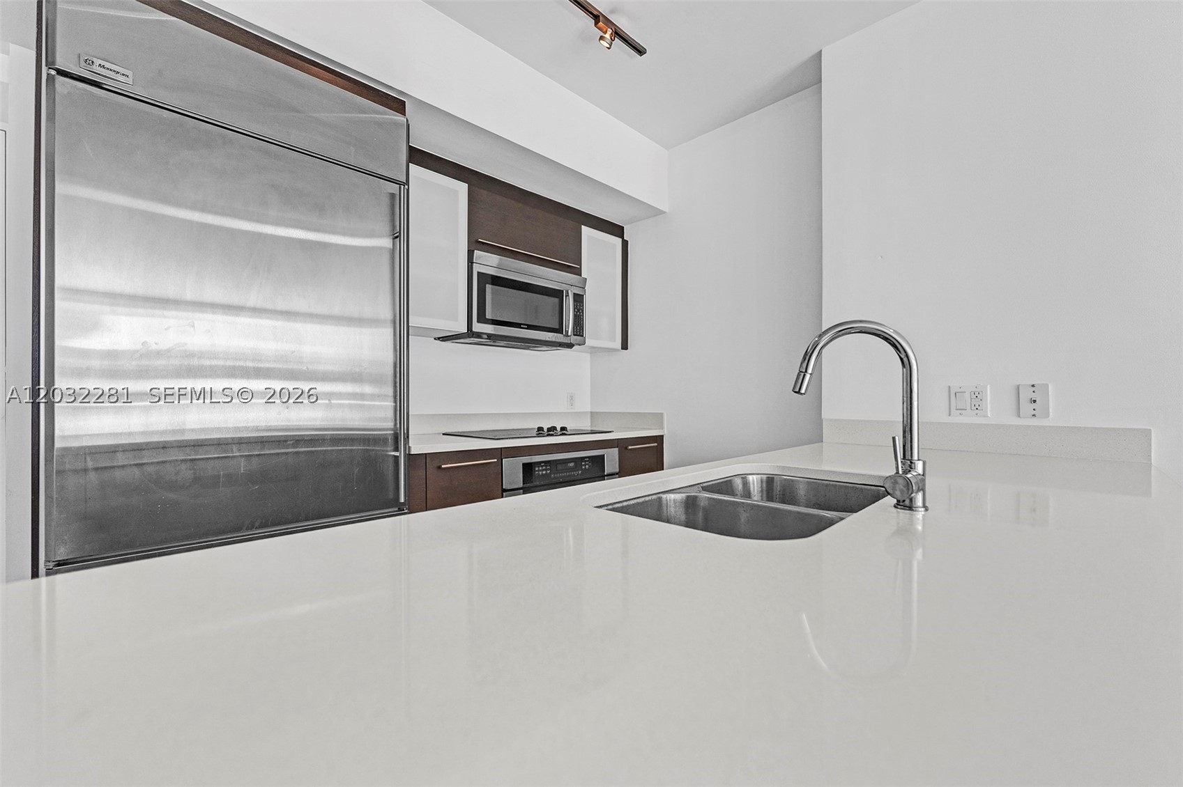 500 BRICKELL WEST CONDO - Residential