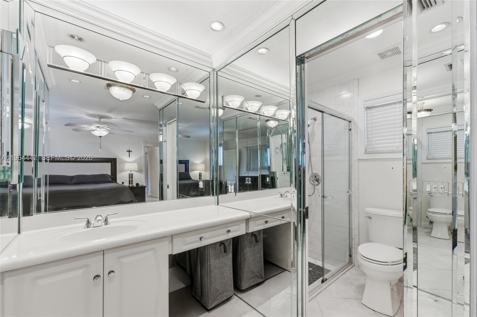 MIRROR LAKE ESTATES SEC F - Residential