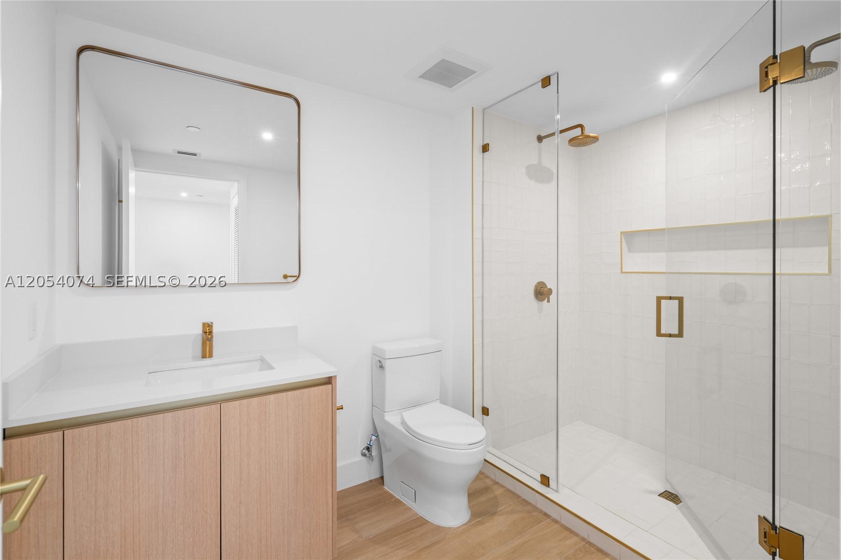 The Standard Midtown - Residential