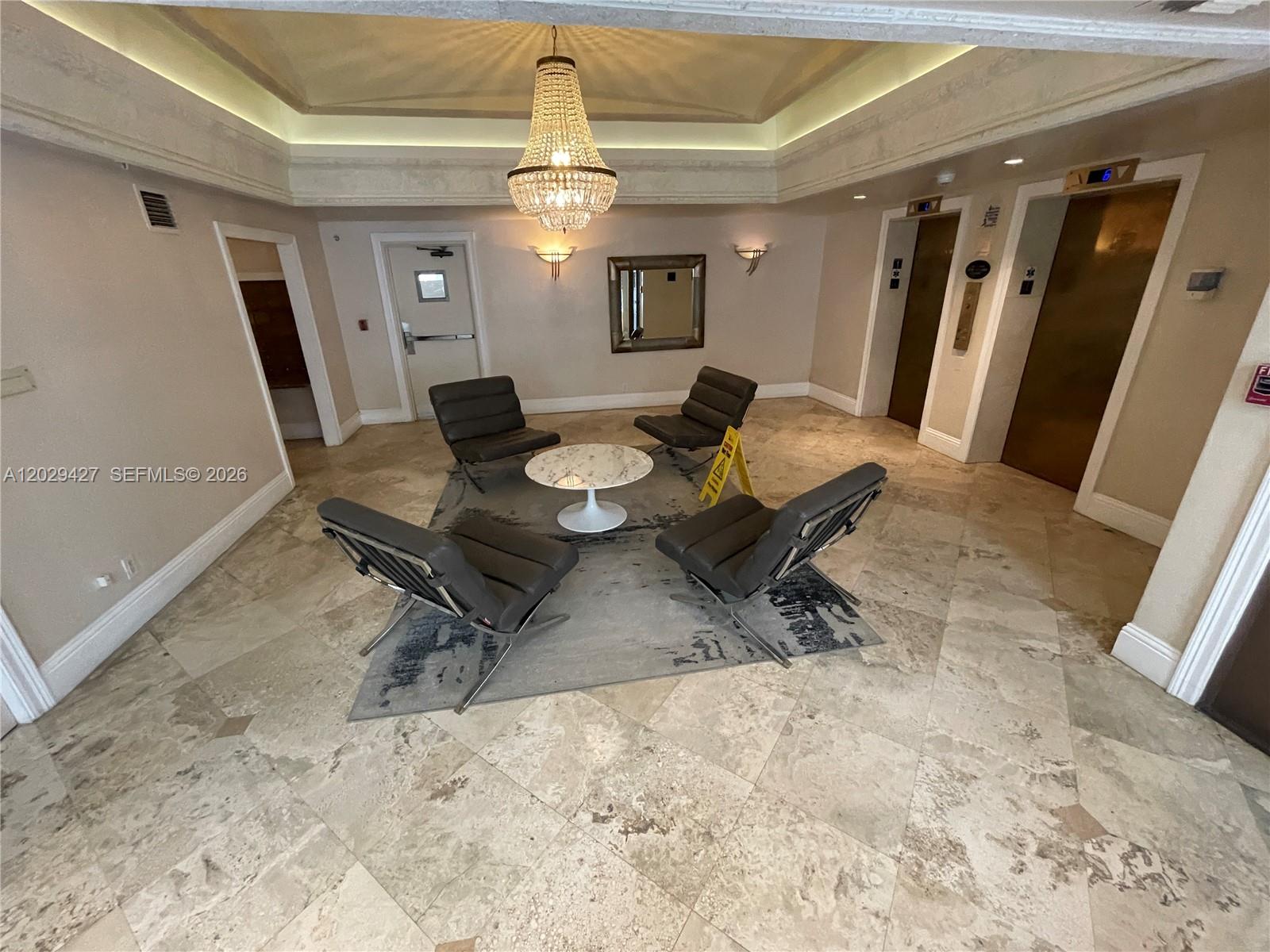 CARLISLE ON THE OCEAN CON - Residential