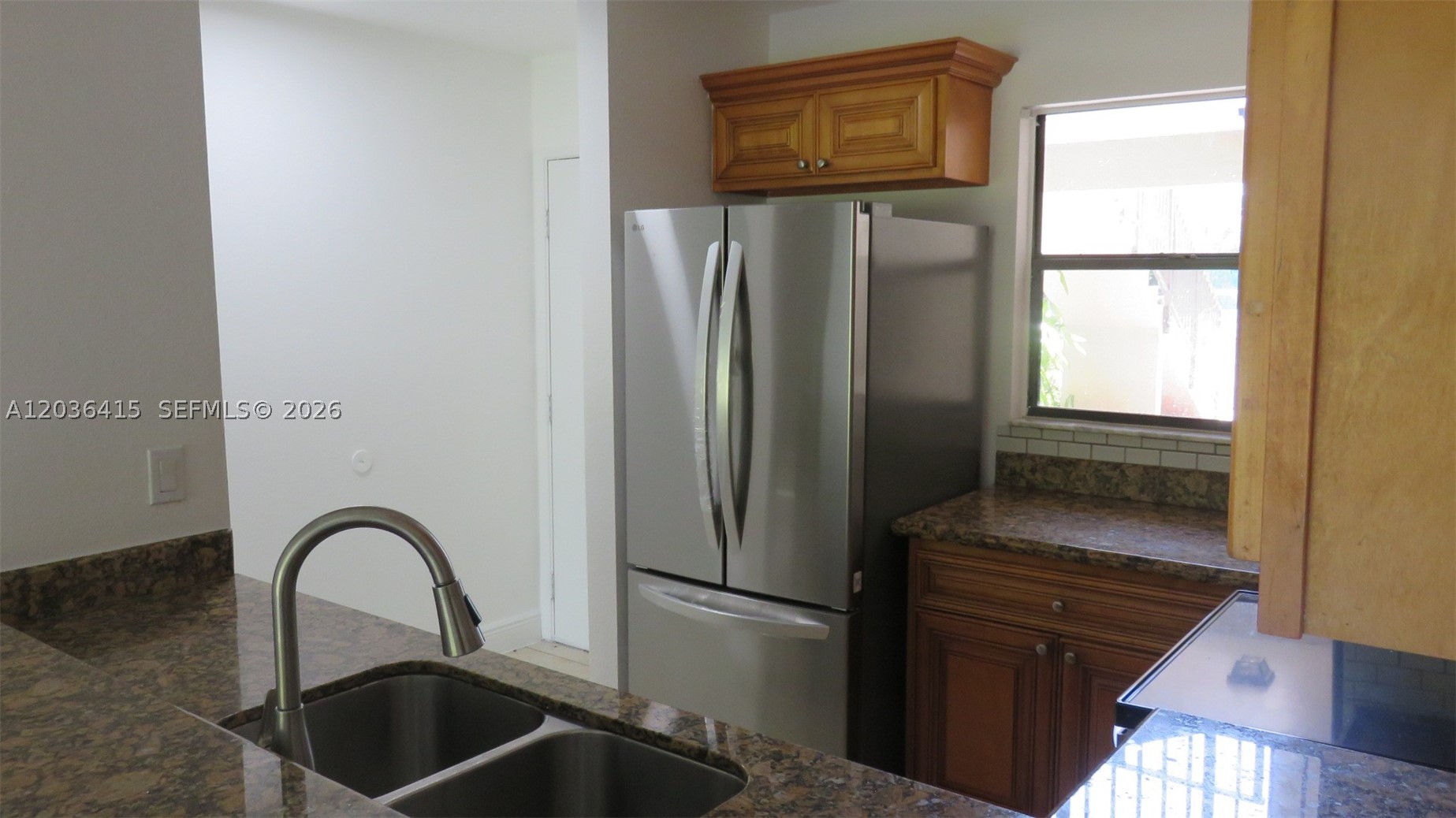 PALM BEACH PLACE CONDO - Residential Lease