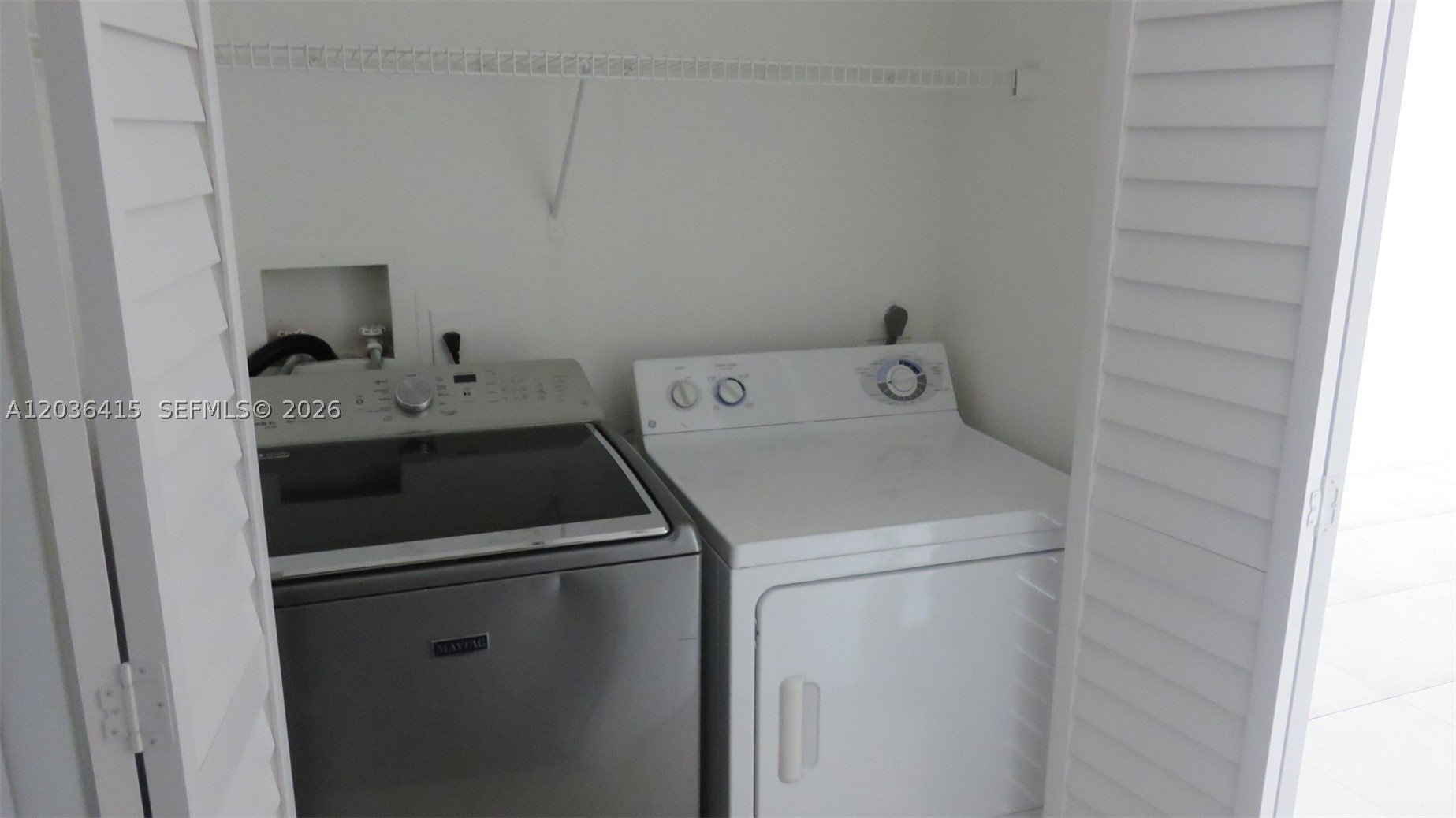 PALM BEACH PLACE CONDO - Residential Lease