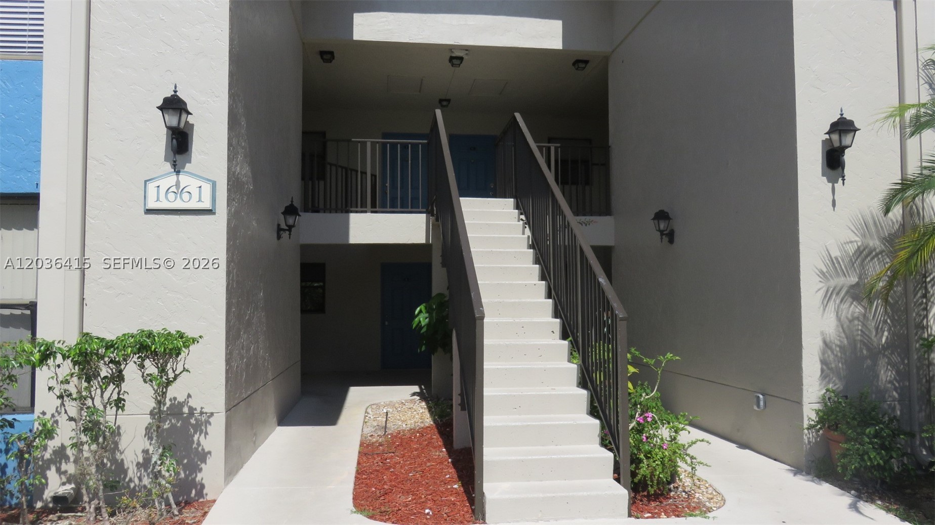 PALM BEACH PLACE CONDO - Residential Lease