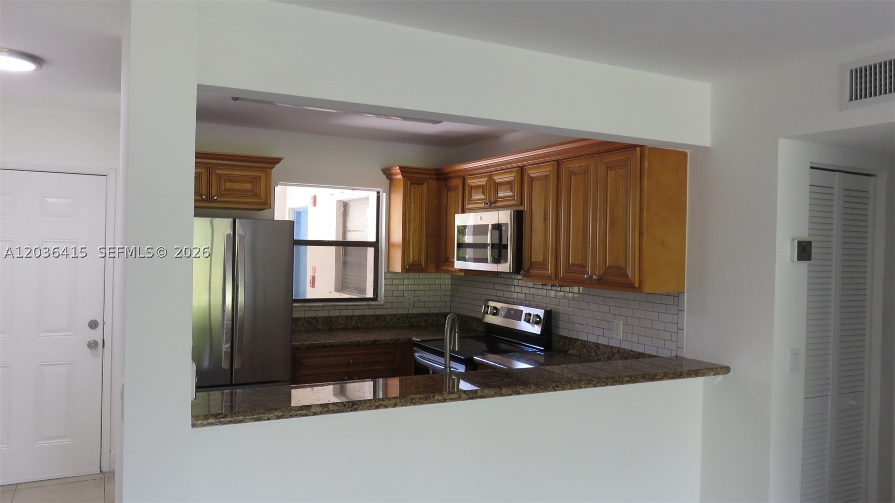 PALM BEACH PLACE CONDO - Residential Lease