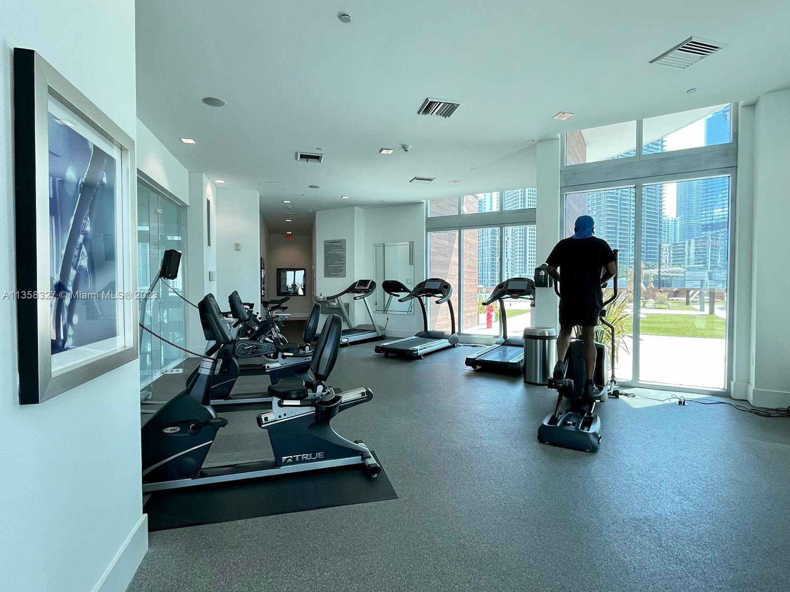 WIND CONDO - Residential Lease