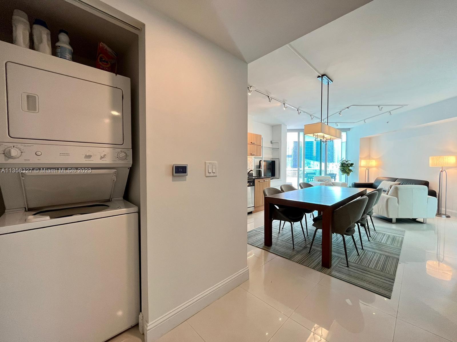 WIND CONDO - Residential Lease