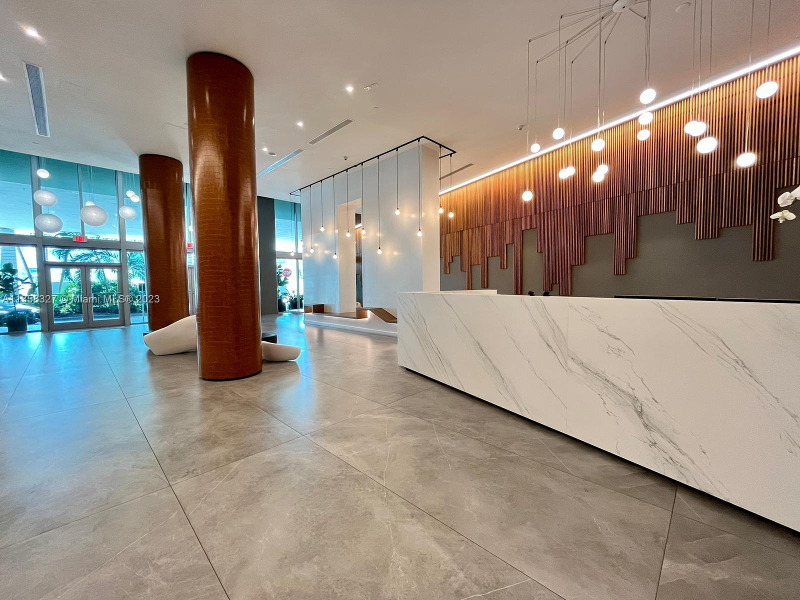 WIND CONDO - Residential Lease