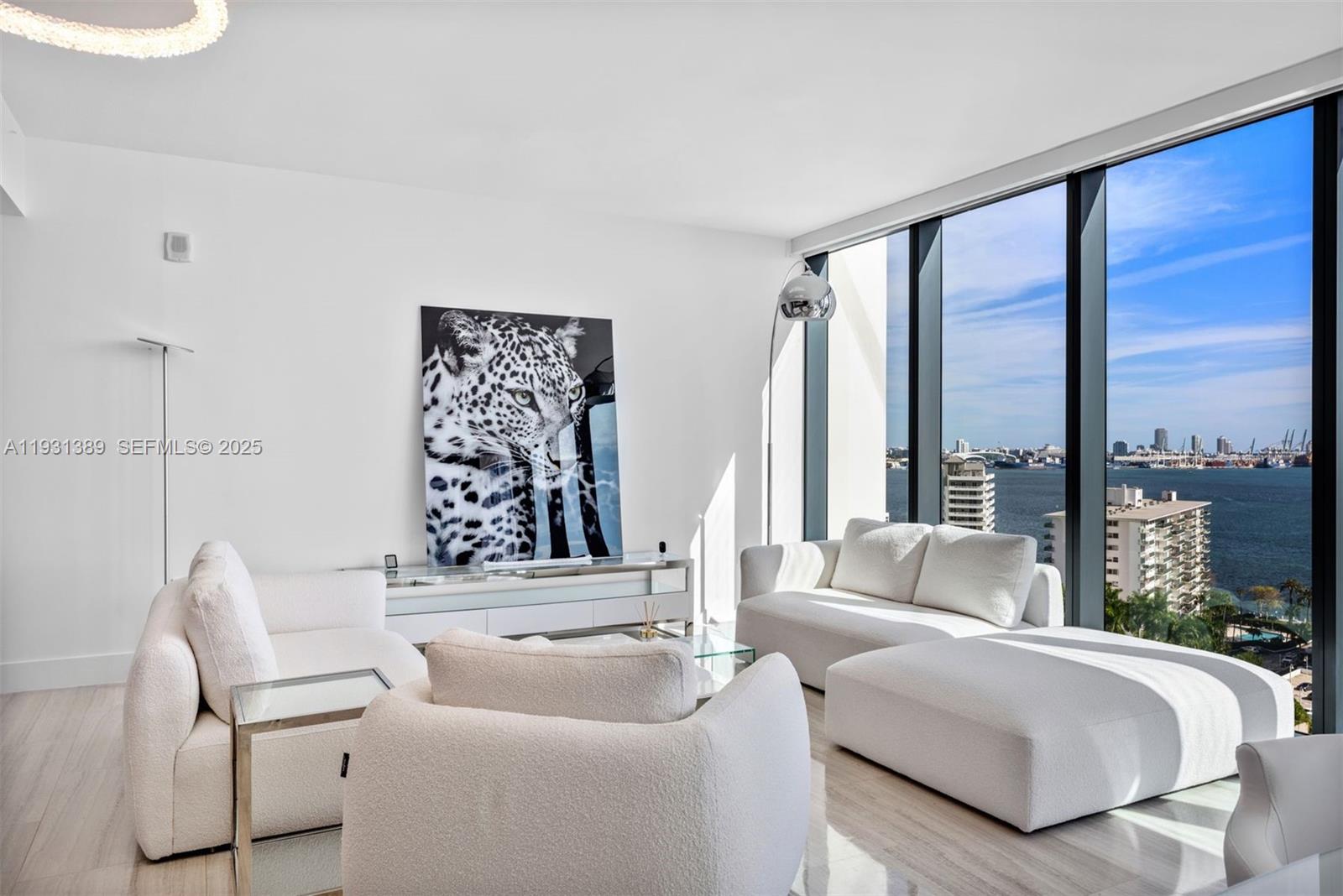 ECHO BRICKELL CONDO - Residential