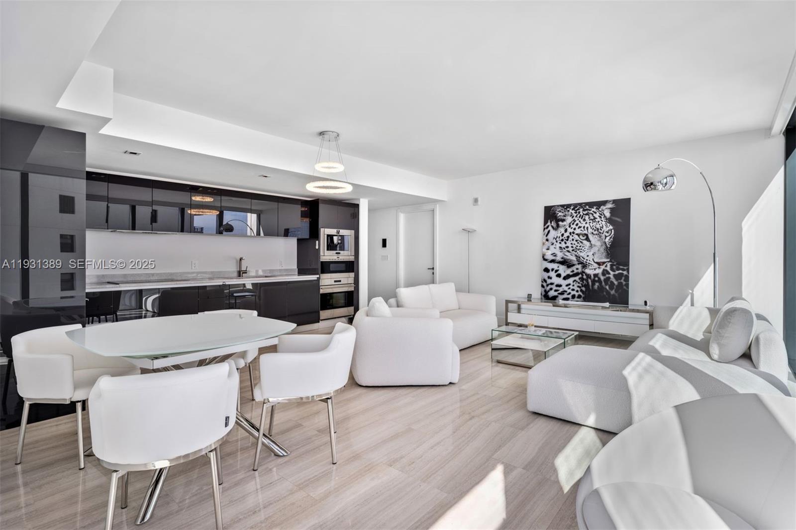 ECHO BRICKELL CONDO - Residential