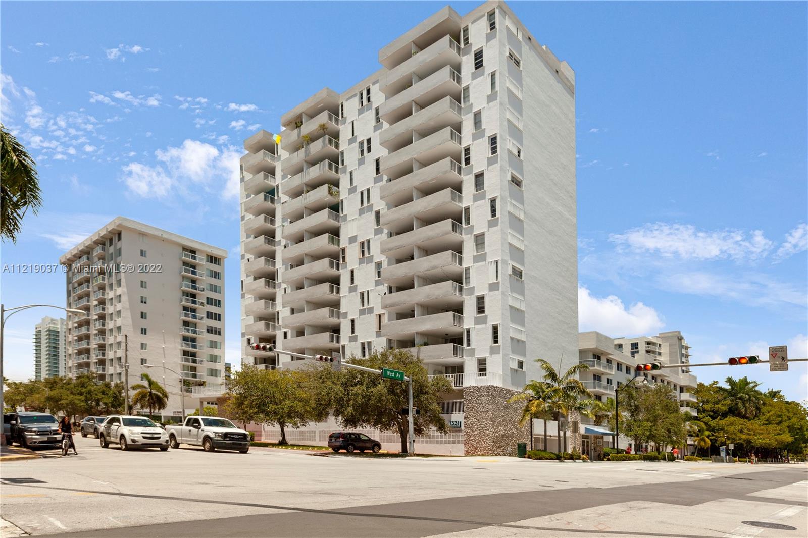 LINCOLN WEST TOWERS CONDO - Residential
