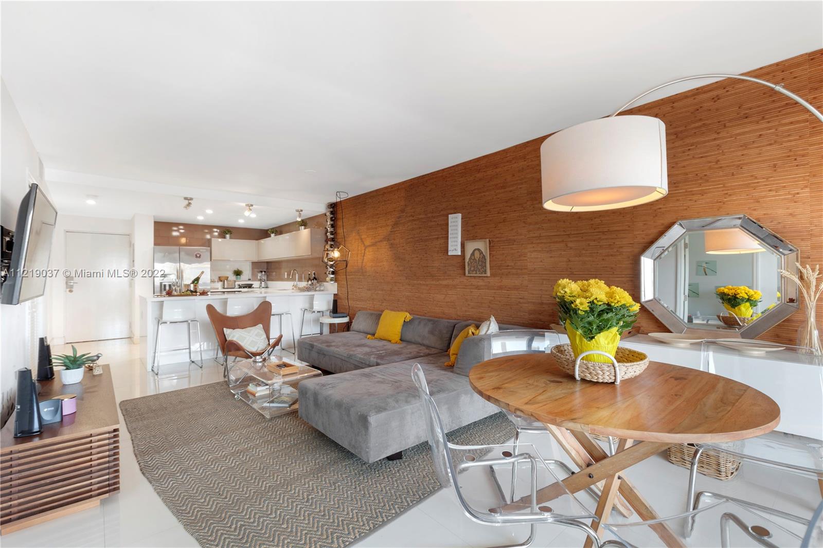 LINCOLN WEST TOWERS CONDO - Residential
