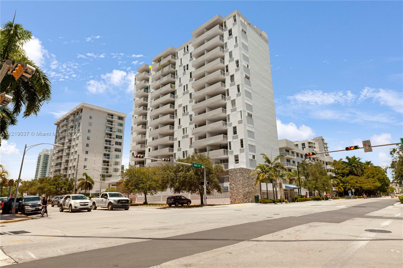 LINCOLN WEST TOWERS CONDO - Residential