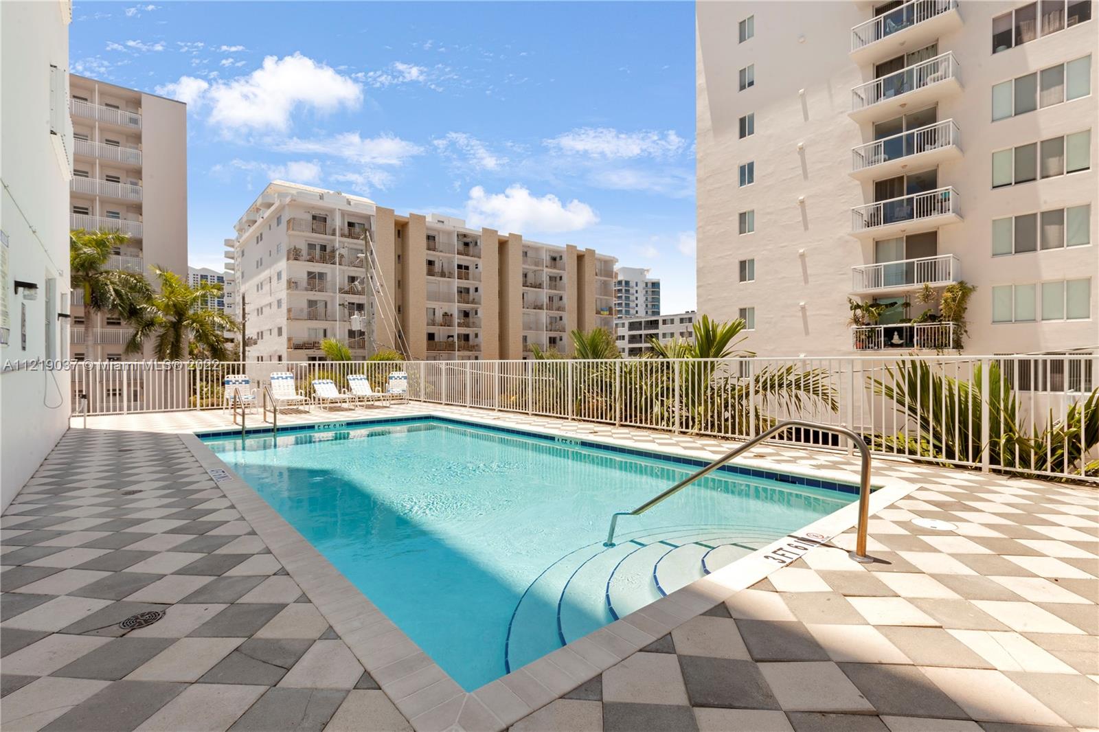 LINCOLN WEST TOWERS CONDO - Residential
