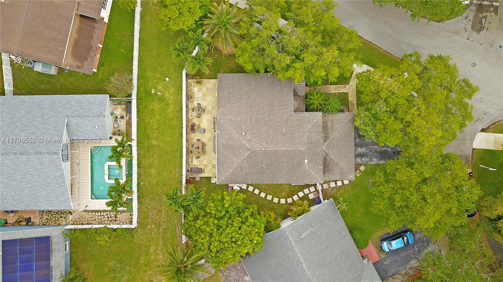 COUNTRY WALK SEC 2 - Residential