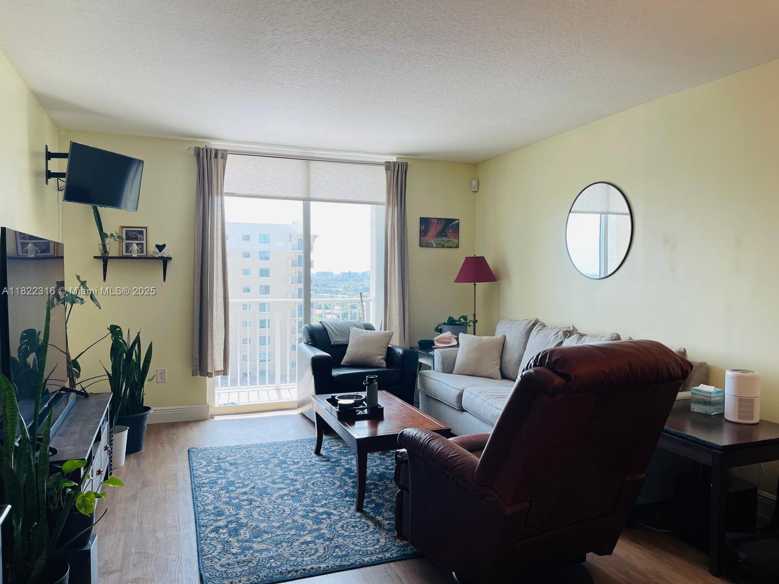 MEDITERRANEA CONDO - Residential